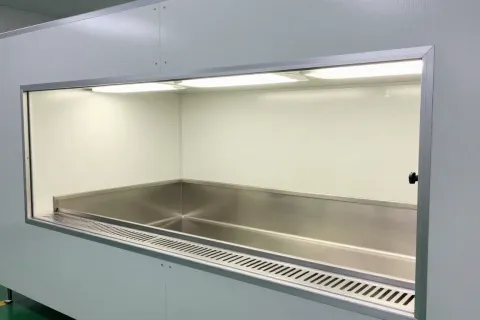 无尘车间装修关键参数：基于 ISO 14644 的温湿度与压差控制方案 - 广东森培环境工程案例实景