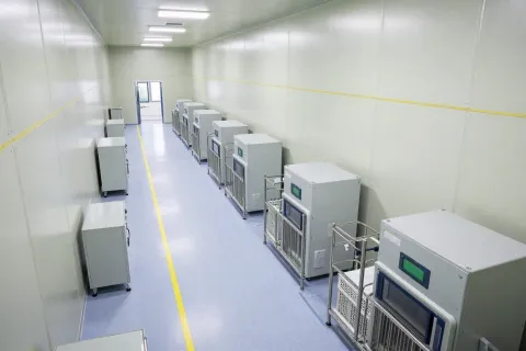 洁净室等级标准 - 双重体系：ISO与GMP的本质分野