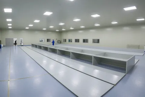 洁净厂房施工 - 物理逻辑与工期陷阱