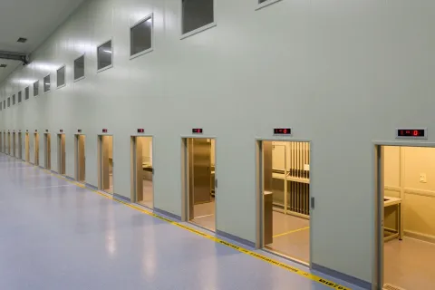 洁净厂房 - 从验收卡点反推设计的行业鸿沟