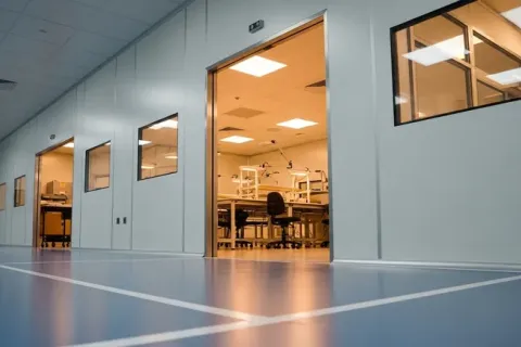 FDA洁净室指南 - 一、静态合规与动态监管的认知鸿沟：从的设