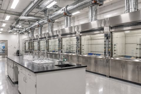 理化实验室通风与废气处理怎么设计？先把这4个系统边界说清